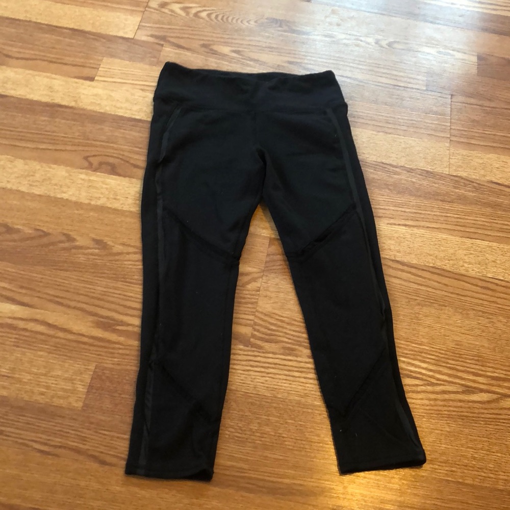 ALO Capri Leggings | Size XS | Black